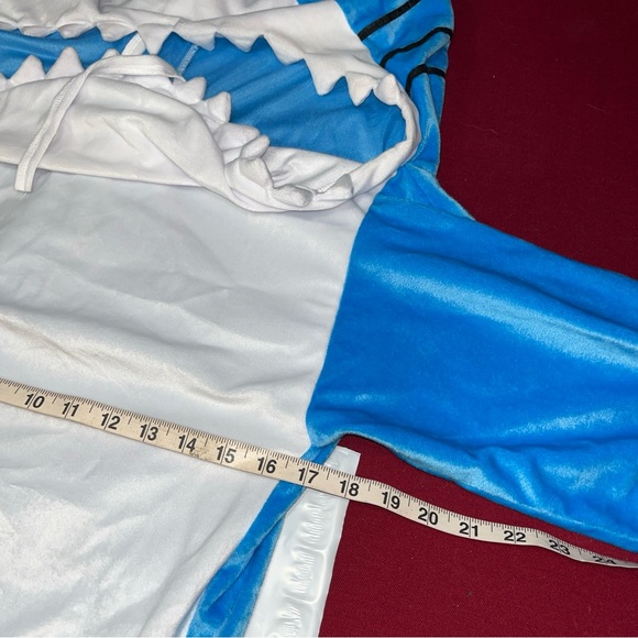 Shark blue costume BLANKET sleeping bag COSTUME hoodie full suit youth large - Picture 6 of 12